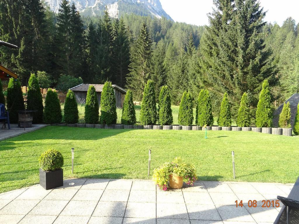 Alpen-Chalet Ehrwald Værelse billede