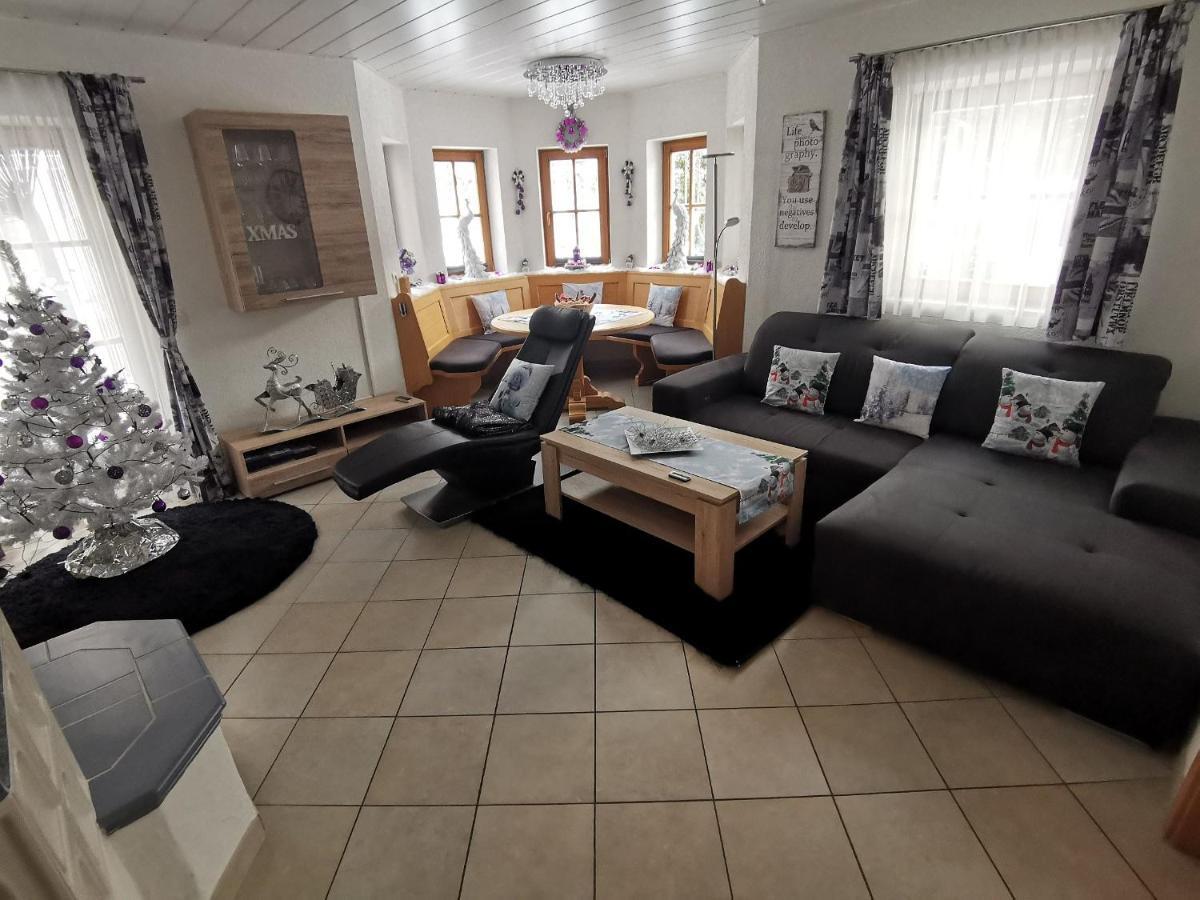 Alpen-Chalet Ehrwald Eksteriør billede